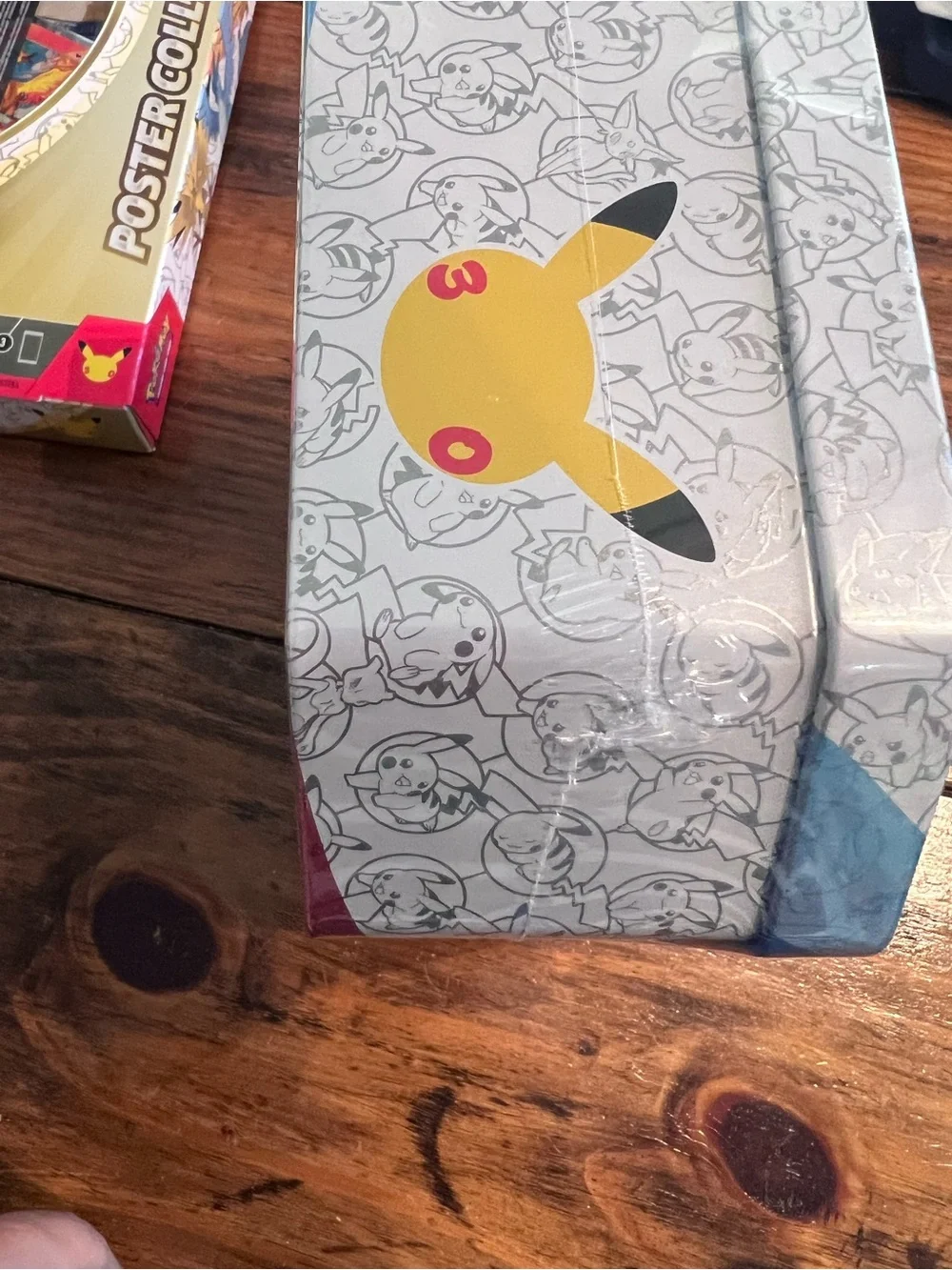 Authentic Pokemon 30th Celebration Tin🌟🥳🌟🥳🌟